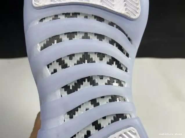 Rep DB0733-190 (2021) JORDAN 12 EASTER RETRO LOW AIR 0509